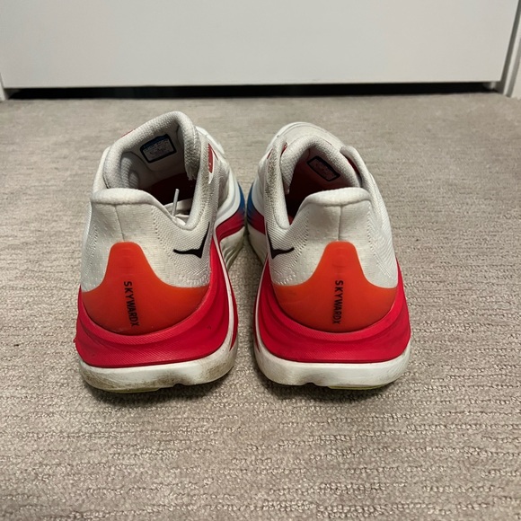 HOKA Men's Skyward X Carbon Plated Shoe 11D - Picture 13 of 14